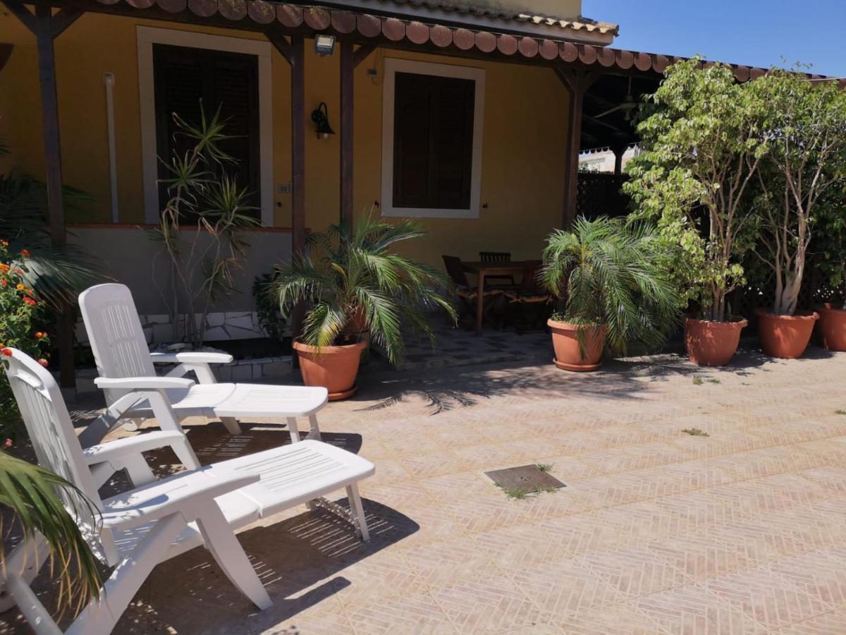 Xenia Garden 2 Lägenhet Avola Exteriör bild